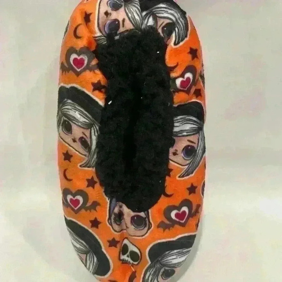 L.O.L Surprise 💀 Halloween Slipper Socks with Grippers shoe size s/m 8-13 kids - Picture 4 of 9